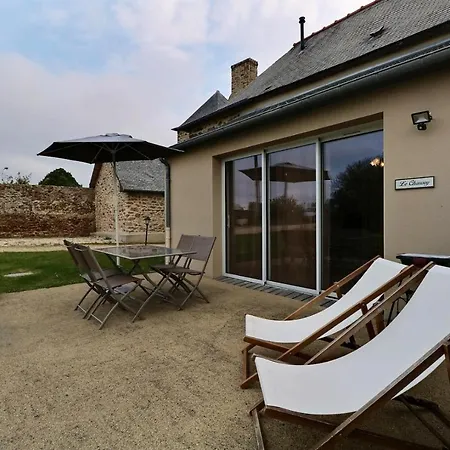 Gite Le Grand Be Saint-Malo Exterior photo